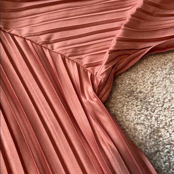 ZARA Pleated Dress - Picture 5 of 8